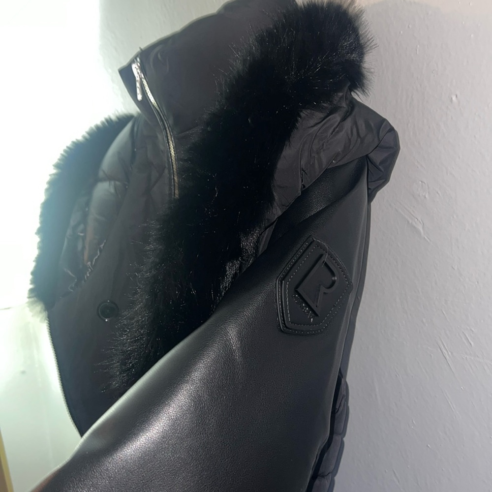 BRAND NEW RUDSAK DOWN COAT detachable fur - Picture 3 of 12